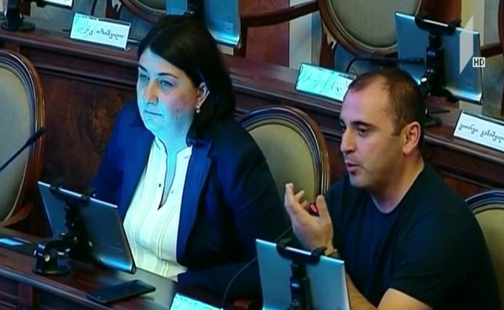 დედაქალაქის საკრებულოს სხდომა