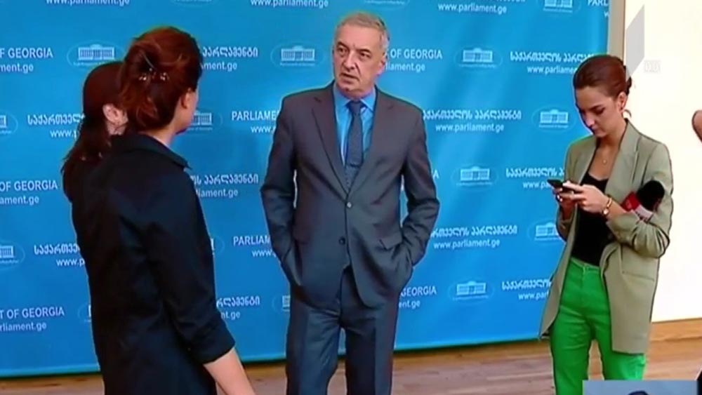გუგუტიანთკარში მიმდინარე მოვლენებს პოლიტიკოსები ეხმაურებიან