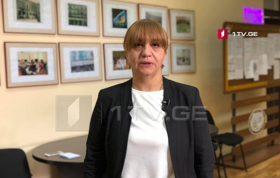 Директор тбилисской 51-й школы Манана Туркадзе покинула должность