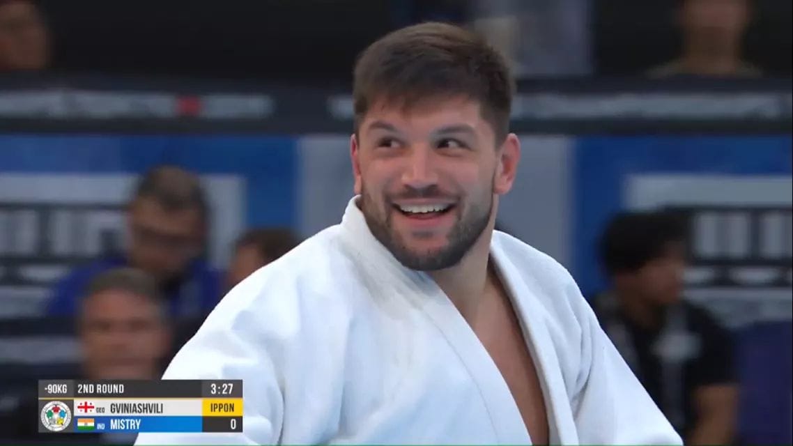 ბექა ღვინიაშვილმა 33 წამში იპონით სძლია მეტოქეს და შემდეგ ეტაპზე გავიდა