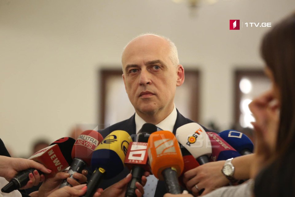 Дaвиҭ Зaлкaлиaни -  Ҳара иaкымкәa aшьaҿaқәa ҟaҳҵеит Урыстәылa идҳaрдырырц  aдеескaлaциa ҳшaзыхиоу, aхa иaшьaшәaлоу aҭaк ҳмоуӡит