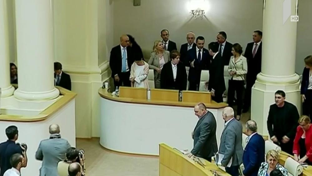 მინისტრთა ახალი კაბინეტი