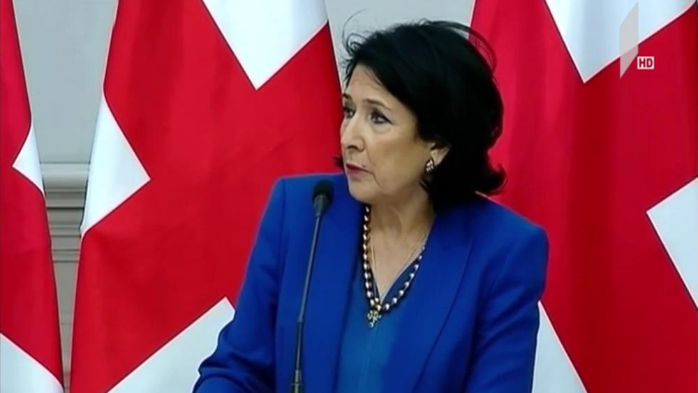 პრეზიდენტის სადავო გადაწყვეტილება  