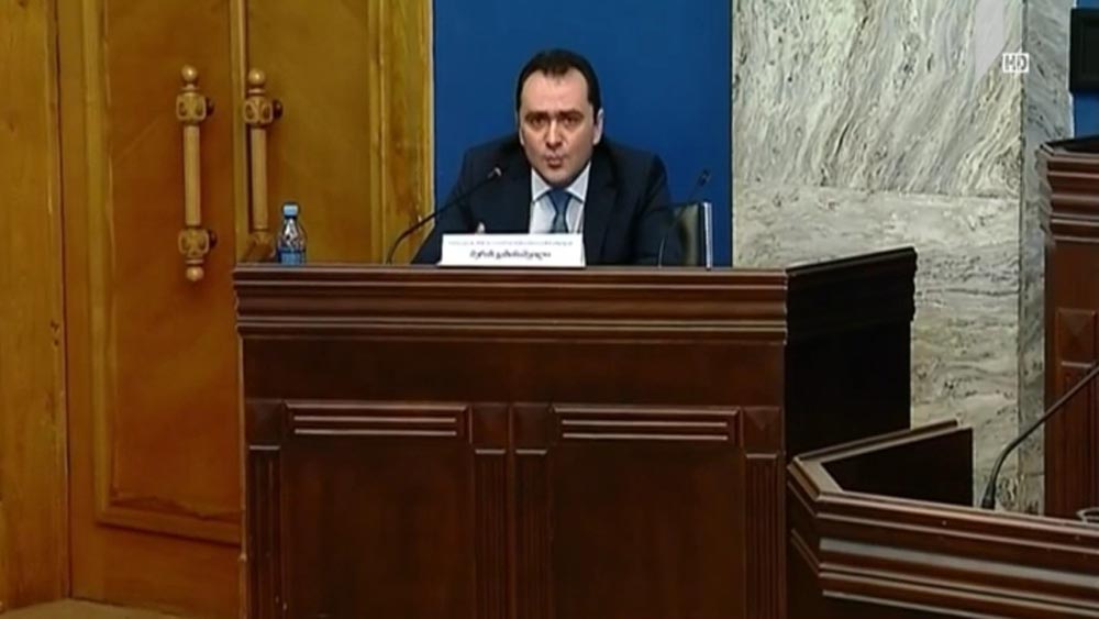 უვადო მოსამართლეობის კანდიდატების მოსმენა