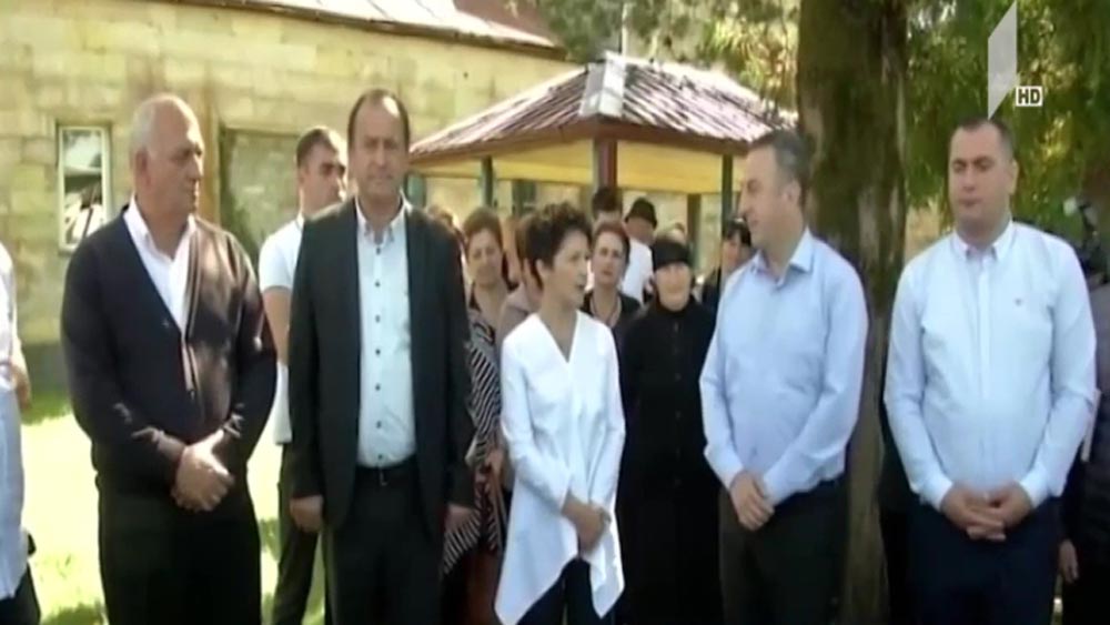 იუსტიციის მინისტრი ლანჩხუთის მუნიციპალიტეტის სოფლებში ჩავიდა