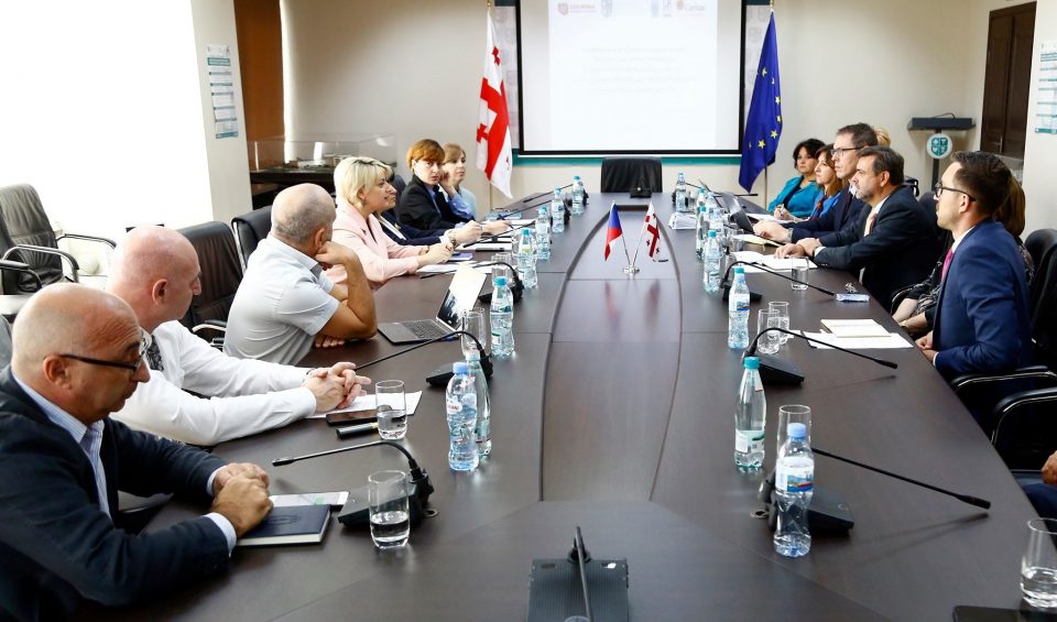 ჟვანიას სახელობის პედიატრიის კლინიკის გვერდით მაღალი სტანდარტების ცენტრი აშენდება, რომელიც ბავშვებს პალიატიურ მომსახურებას გაუწევს