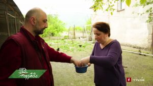 ფერმა 2019 09 29.mp4_20190929_190533.269