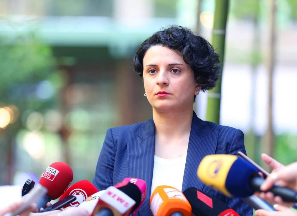 Аиҳaбырa русмҩаҧгарҭа  нaпхгaҩыс дҟaрҵеит Нaҭиa Мезвришвили