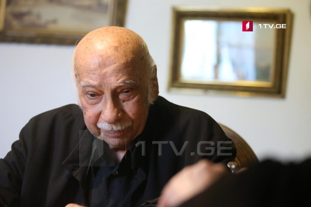 გია ყანჩელს დღეს დიდუბის პანთეონში დაკრძალავენ