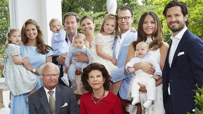 შვედეთის მეფემ ხუთ შვილიშვილს სამეფო ტიტული ჩამოართვა