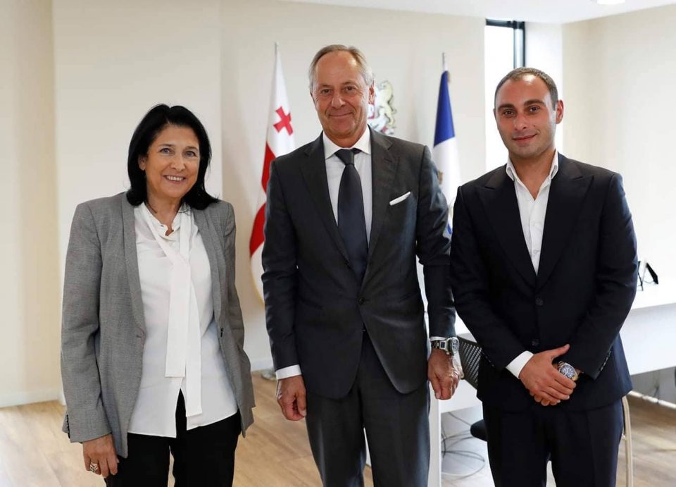 სალომე ზურაბიშვილი ფრანგ ბიზნესმენებს შეხვდა 