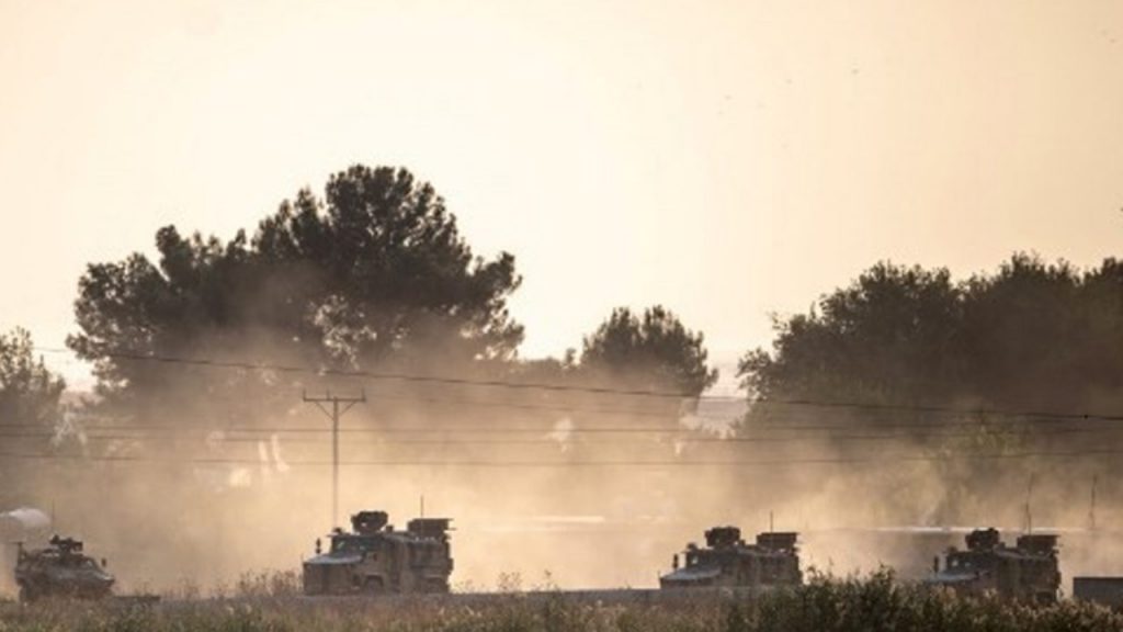 „როიტერის“ ინფორმაციით, სირიაში ამერიკელ სამხედრო მოსამსახურეებს თურქეთის პოზიციების მხრიდან ცეცხლი გაუხსნეს