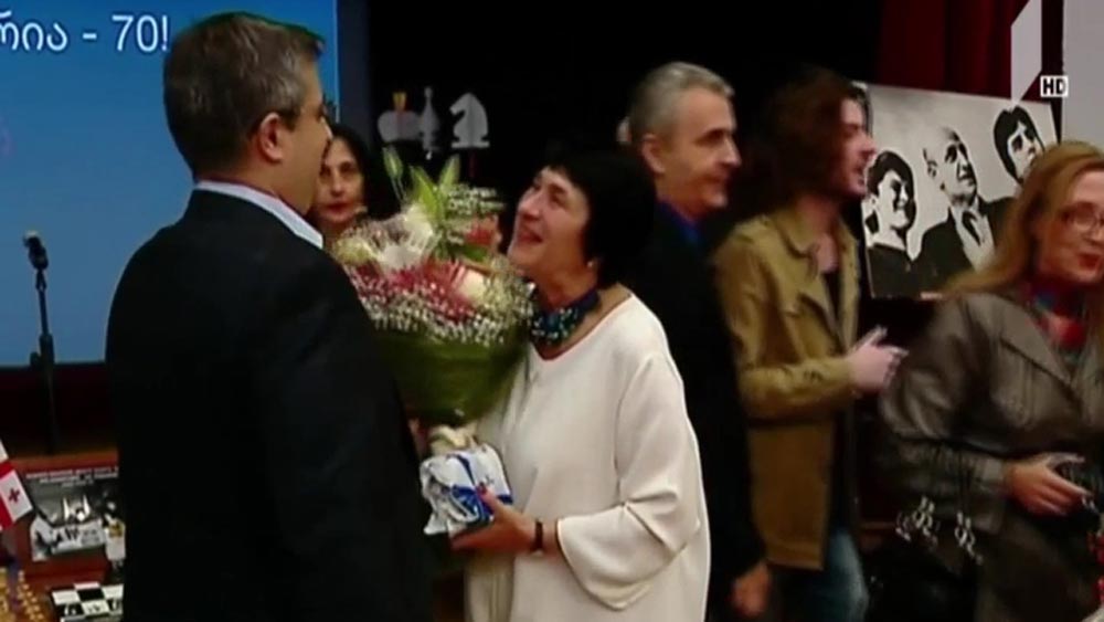 მოჭადრაკე ნანა ალექსანდრია 70 წლის გახდა