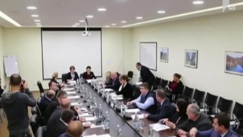 სამთავრობო კომისიის სხდომა