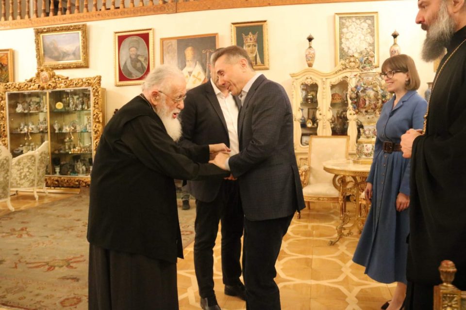 ბიძინა ივანიშვილმა და მისმა მეუღლემ ილია მეორე მოინახულეს [ფოტო]