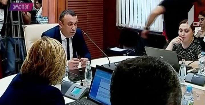 უვადო მოსამართლეობის კანდიდატების მოსმენა 