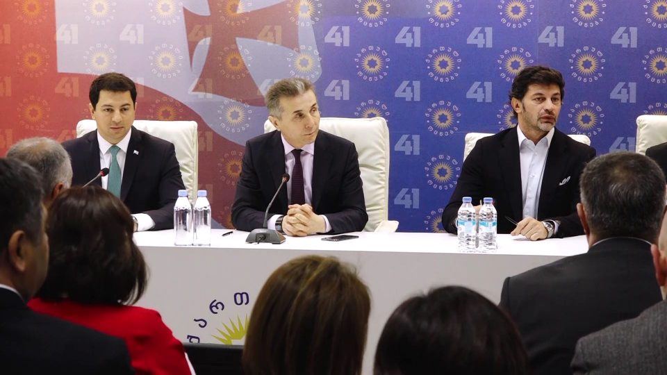 „ქართული ოცნების“ პრესსამსახური უმრავლესობის სხდომის ვიდეოკადრებს ავრცელებს