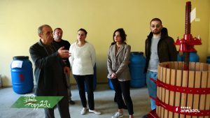 ფერმა 2019 11 17.mp4_000434600
