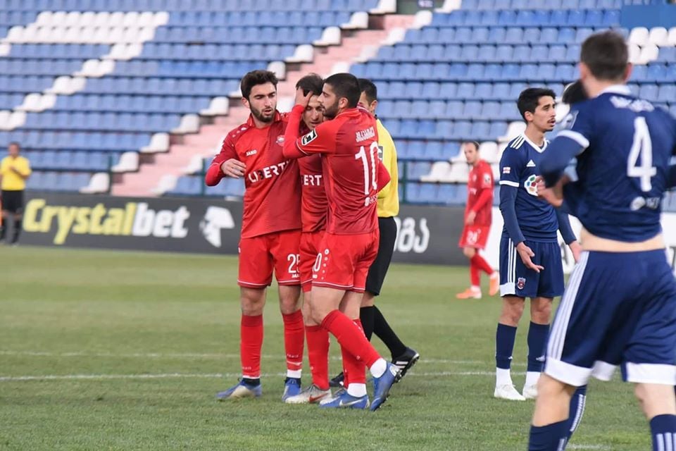 სპარინგი გორში - ლოკომოტივმა თამაში შემოატრიალა