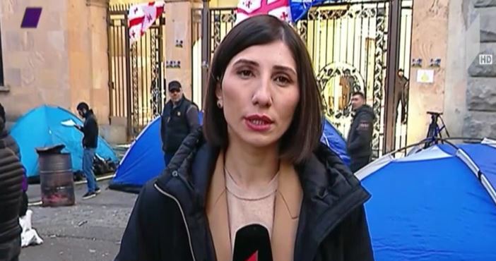 პარლამენტის პიკეტირება გრძელდება - პირდაპირი რეპორტაჟი ადგილიდან