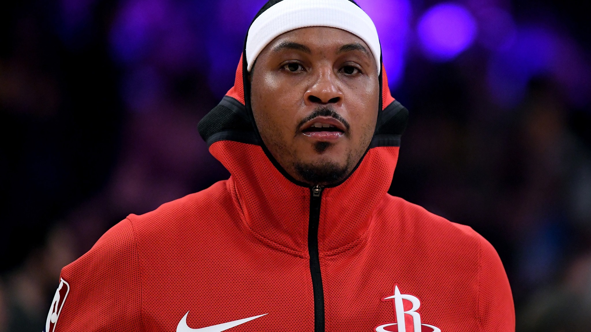 კარმელო ენტონის დებიუტი „პორტლენდში“ „ნიუ ორლეანის“ წინააღმდეგ შედგება