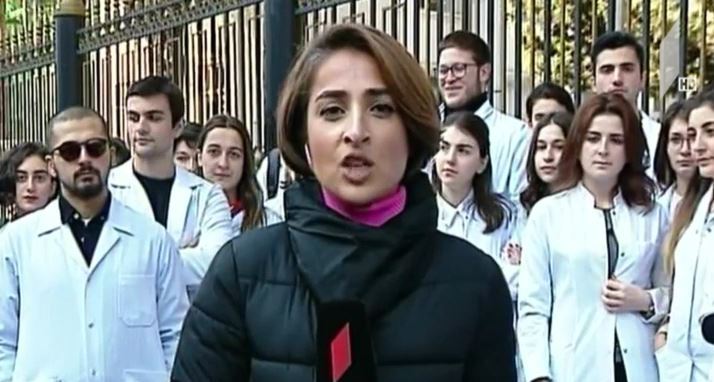 „თეთრი ხალათების აქცია“ ქართველი ექიმის, ვაჟა გაფრინდაშვილის მხარდასაჭერად