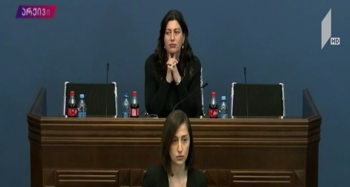 უმრავლესობიდან წასული დეპუტატების გეგმები