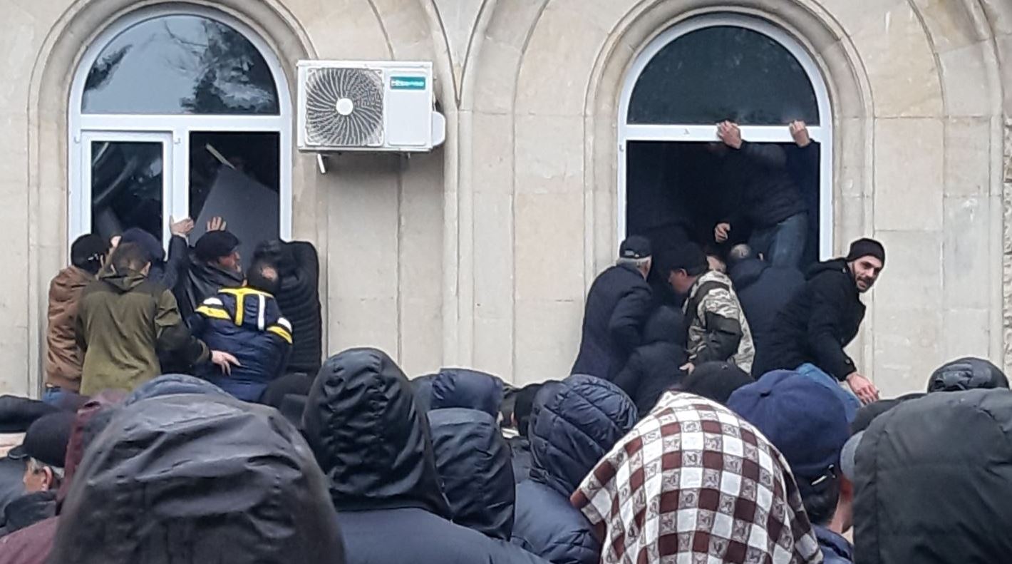 დაპირისპირება ოკუპირებულ აფხაზეთში