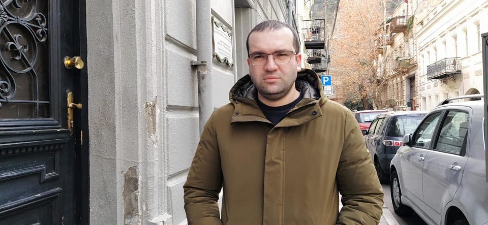 „კავკასიური სახლის“ ხელმძღვანელი - ხაჯიმბას გადაწყვეტილებაზეა დამოკიდებული, რამდენად რადიკალური იქნება სოხუმში მიმდინარე მოვლენები, დღევანდელი დღე გადამწყვეტია
