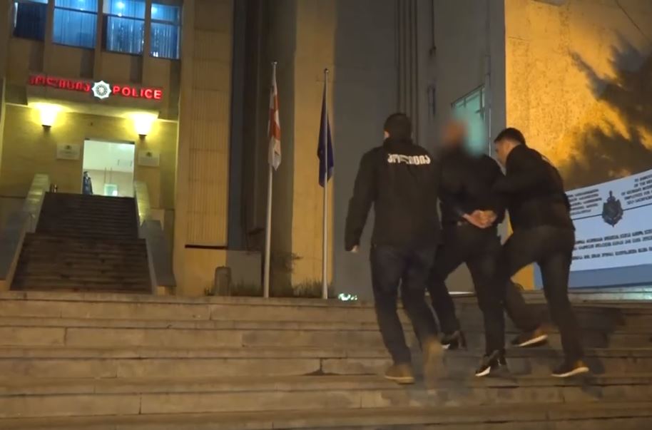 შინაგან საქმეთა სამინისტრომ მუქარის ბრალდებით ერთი პირი დააკავა