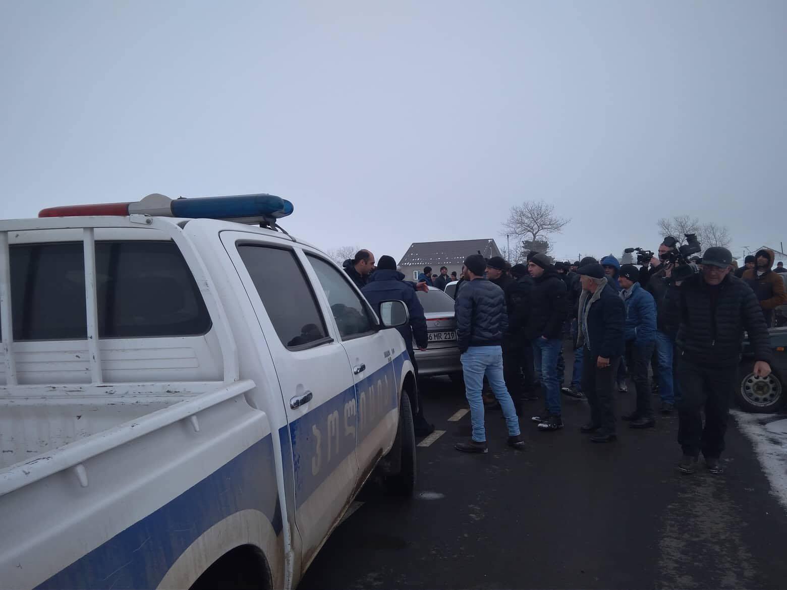 სოფელ გორელოვკას მოსახლეობა წყლისა და საძოვრების პრობლემის მოგვარებას ითხოვს