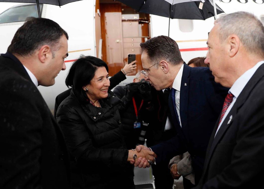 სალომე ზურაბიშვილმა ისრაელში სამუშაო ვიზიტი დაიწყო