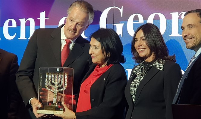 Salome Zurabishvili received the highest award from the Friends of Zion Heritage Center