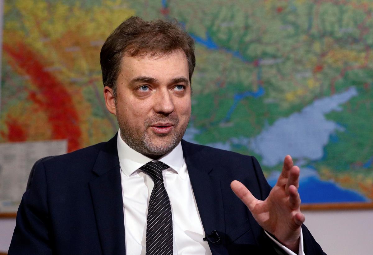 უკრაინის თავდაცვის მინისტრი - დონბასში ნატო-ს სტანდარტების შესაბამისი ორი სამხედრო ბაზა აშენდება