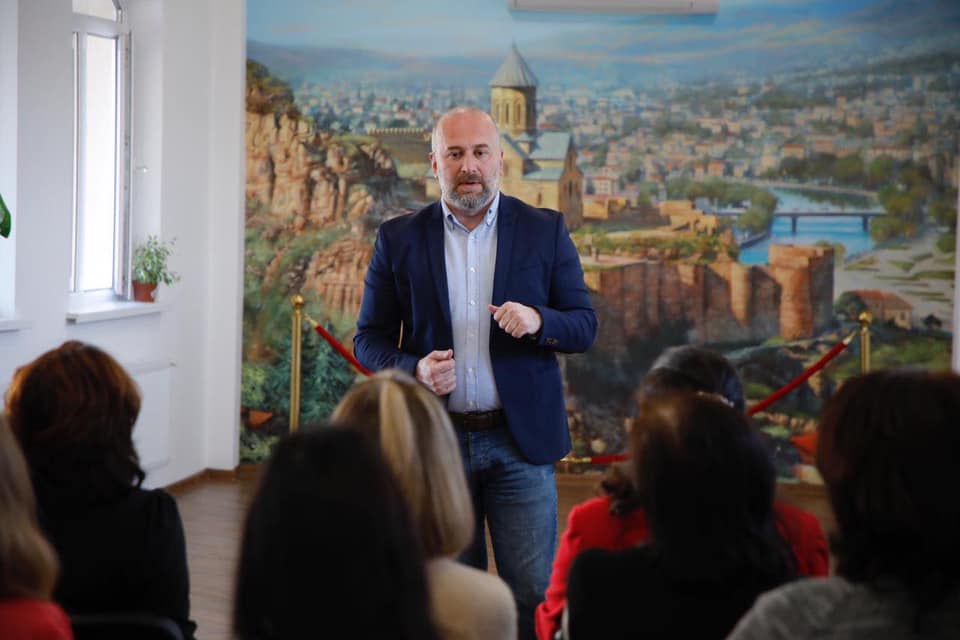 იმერეთში სახელმწიფო რწმუნებული ზვიად შალამბერიძე ოდესაში მცხოვრები ქართული დიასპორის წარმომადგენლებს შეხვდა