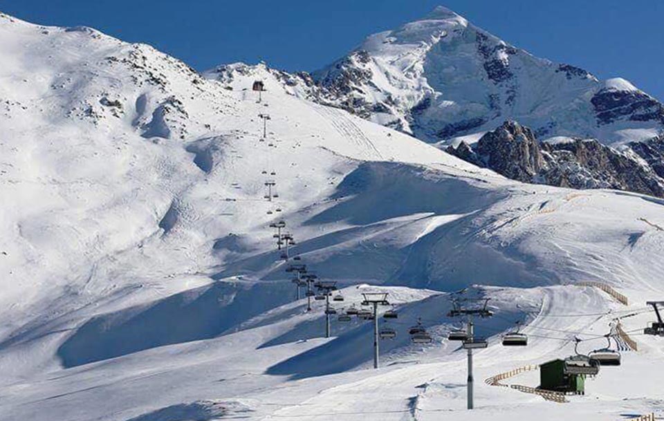თეთნულდზე დაკარგულ ტურისტს ეძებენ