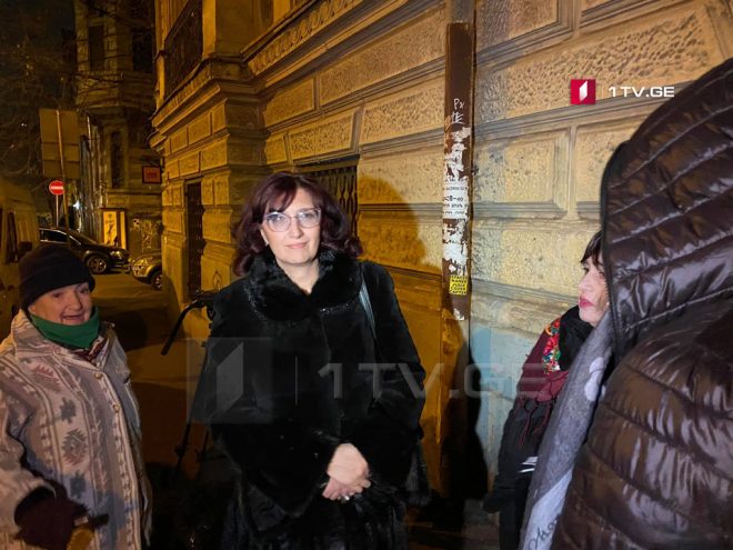 ორგანიზაცია „გადავარჩინოთ სიცოცხლის“ წარმომადგენლები ვანო მერაბიშვილის საწინააღმდეგო აქციას მართავენ