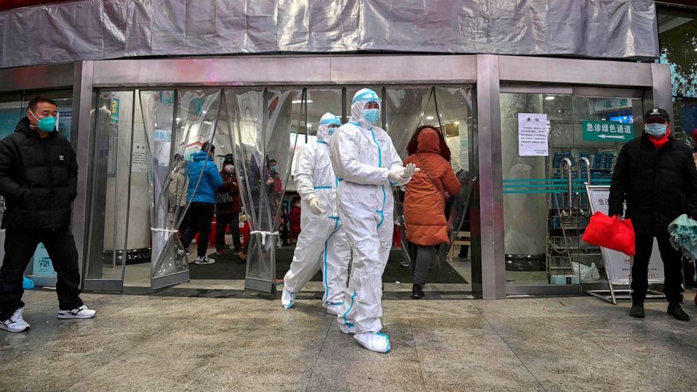 Yeni koronavirus ilə həlak olanları sayı 2 461-ə çatdı