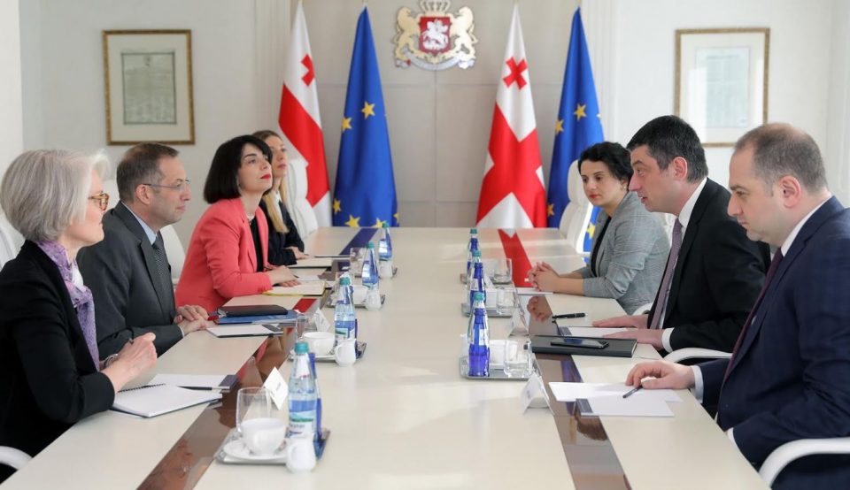 გიორგი გახარიამ და ენდიაის პრეზიდენტმა საარჩევნო წლის განმავლობაში კოორდინირებული თანამშრომლობის აუცილებლობაზე ისაუბრეს