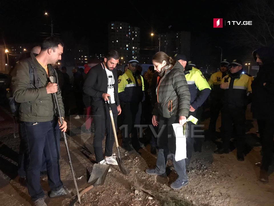 ვარკეთილში, „ანას ბაღის“ მიმდებარედ მშენებლობის წინააღმდეგ აქცია გაიმართა