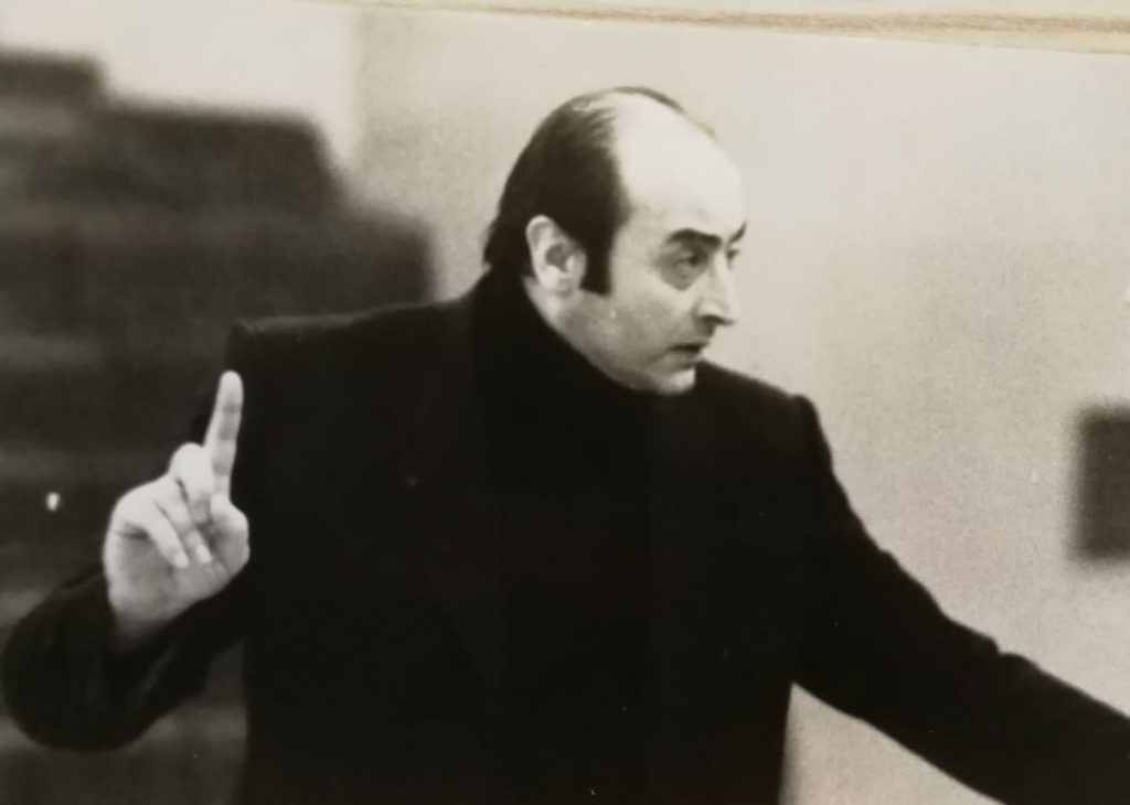 ლეგენდარული კალათბურთელი და მწვრთნელი ლევან მოსეშვილი გარდაიცვალა