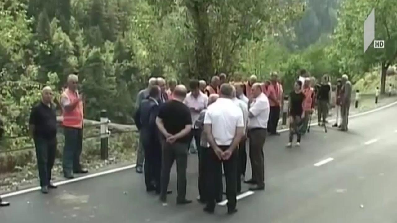 ზარზმა-ხულოს გზის მშენებლობა