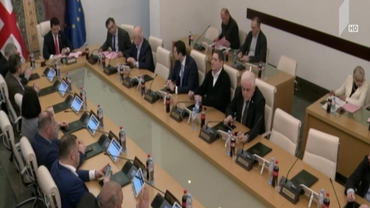 უმრავლესობის კანონპროექტი ბიუროზე დარეგისტრირდა 