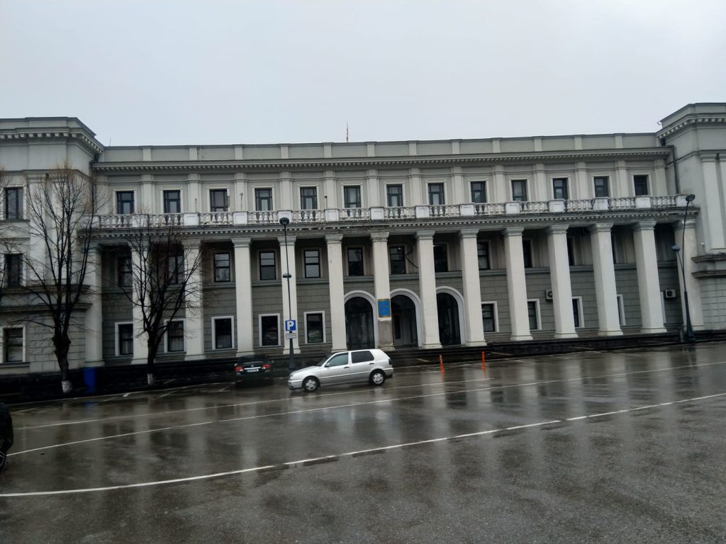 კორონავირუსის გავრცელების პრევენციის მიზნით, თელავში ხვალიდან სამარშუტო ტაქსების მოძრაობა იკრძალება