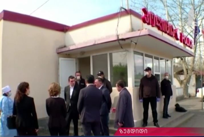 პრემიერი ზუგდიდში განსაკუთრებულ დავალებათა ბაზაზე იმყოფებოდა
