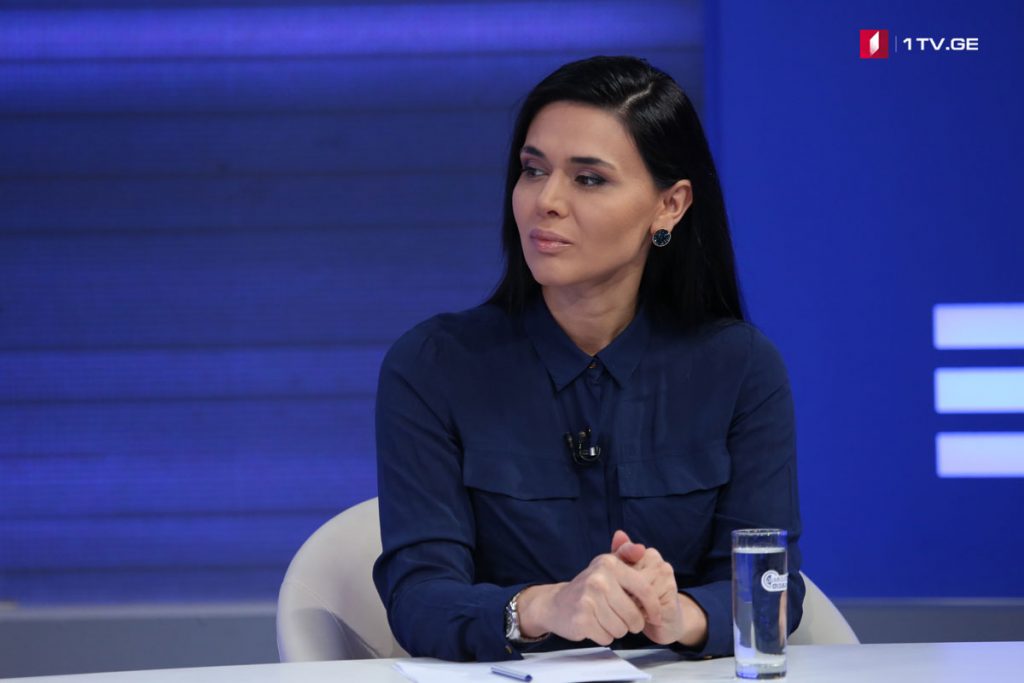 Ramilia Əliyeva -  Müvafiq orqanlardan ölkə üçün belə çətin  zamanda diskriminasiya  xarakterli  bəyanatların  nədən tirajlanması  ilə bağlı  istintaq  başlanmasını xahiş edirəm