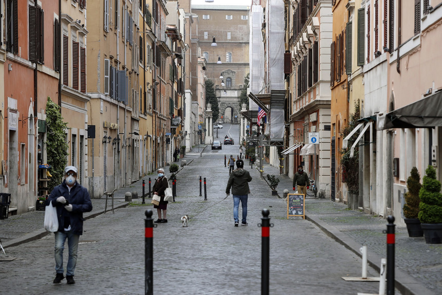 იტალიაში ბოლო დღე-ღამეში კორონავირუსით ინფიცირებულთა 59 პროცენტი თვითიზოლაციაში იმყოფება