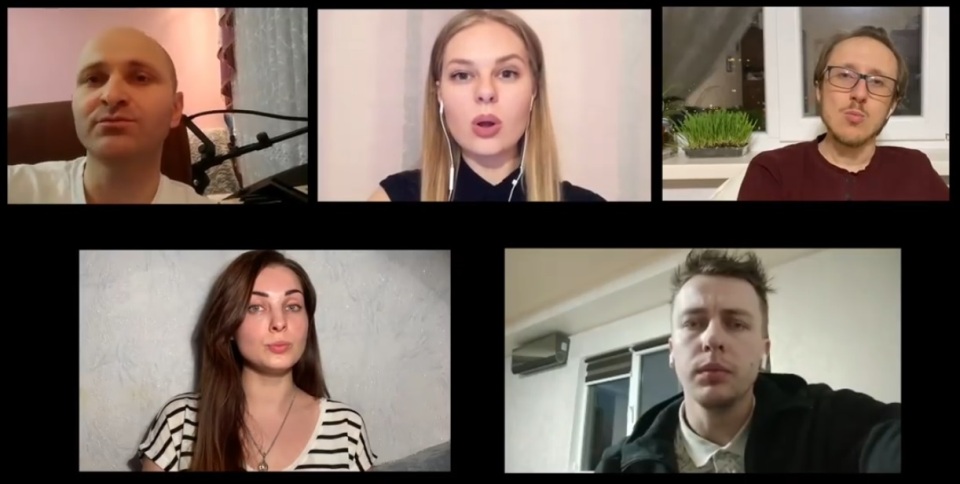 კიევის ნაციონალური აკადემიური ოპერეტის თეატრის მომღერლები კარანტინში „სულიკოს“ ასრულებენ [ვიდეო]
