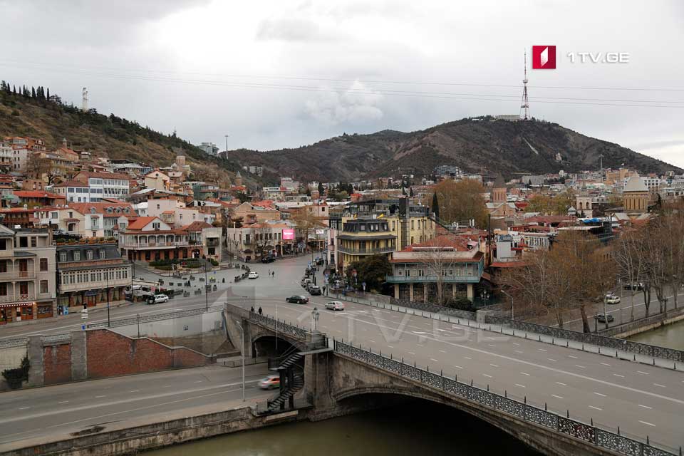 Restrictions imposed on movement by cars