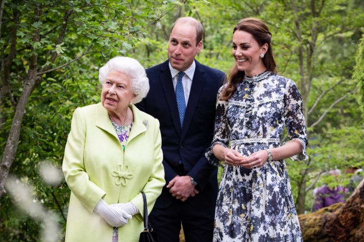 Britaniya kraliçası II Elisabet 94 yaşındadır